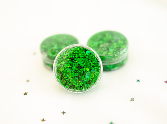 Defying Gravity 💚🖤